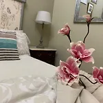 Dream Flat *
